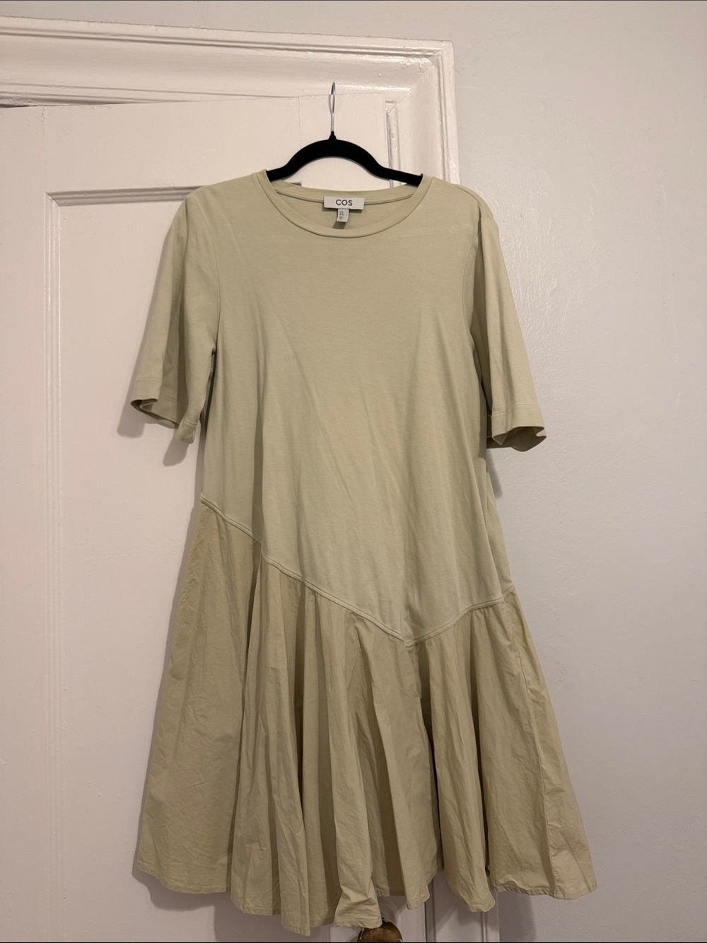 COS Light Beige Short Sleeve Tiered Midi Dress